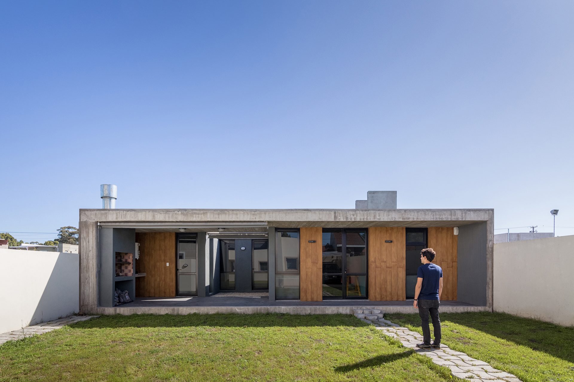 Atelier Gaël · Residential · Mar del Plata, Argentina — image 2 of 13