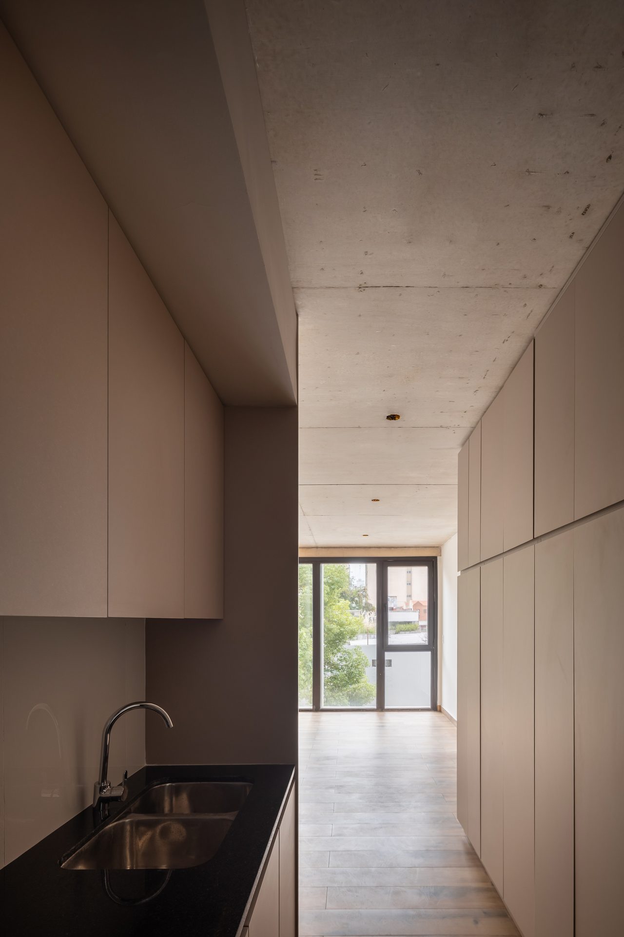 Building B10 · High-rise Building · Residential · Mar del Plata, Argentina — image 28 of 51
