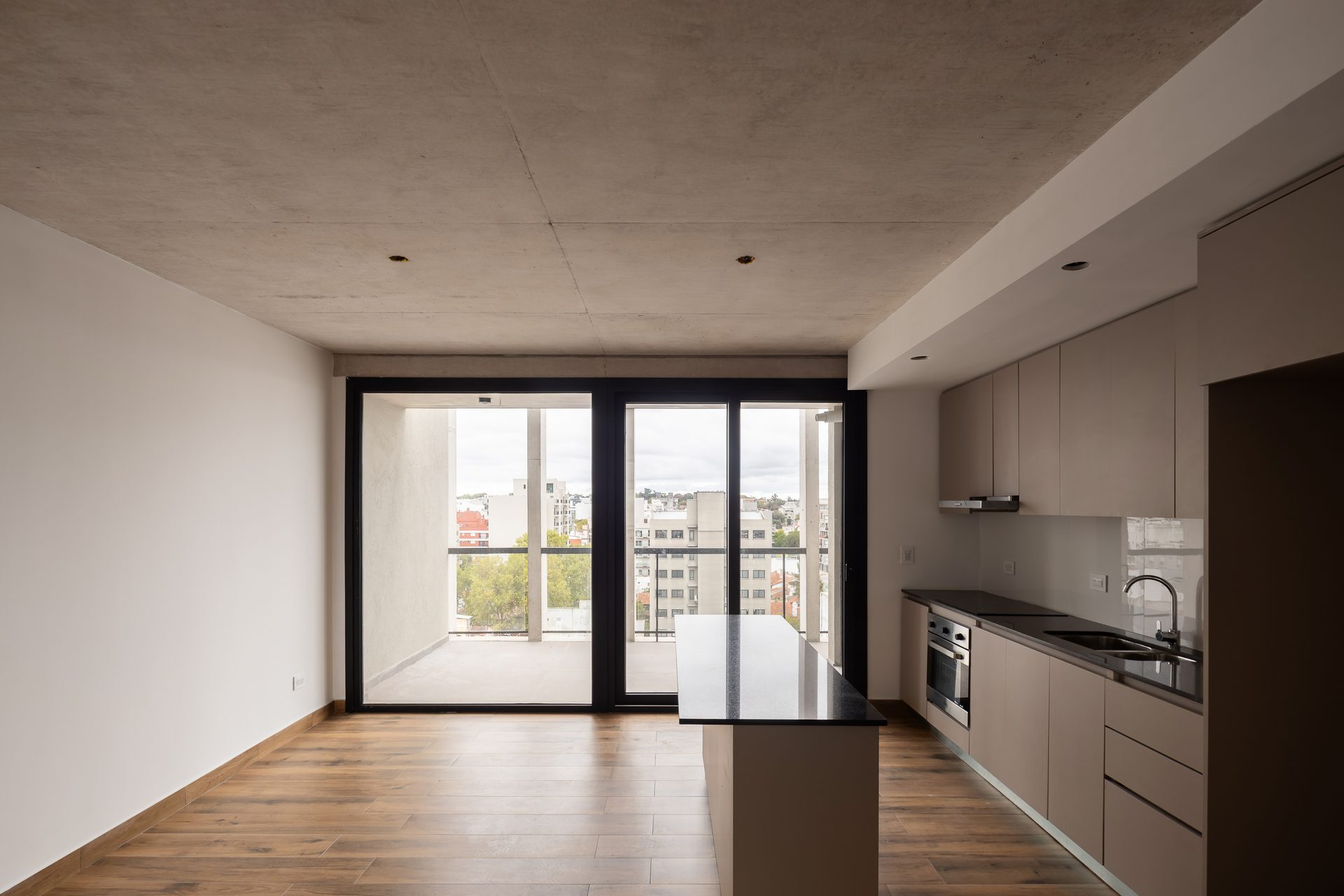 Building B10 · High-rise Building · Residential · Mar del Plata, Argentina — image 33 of 51