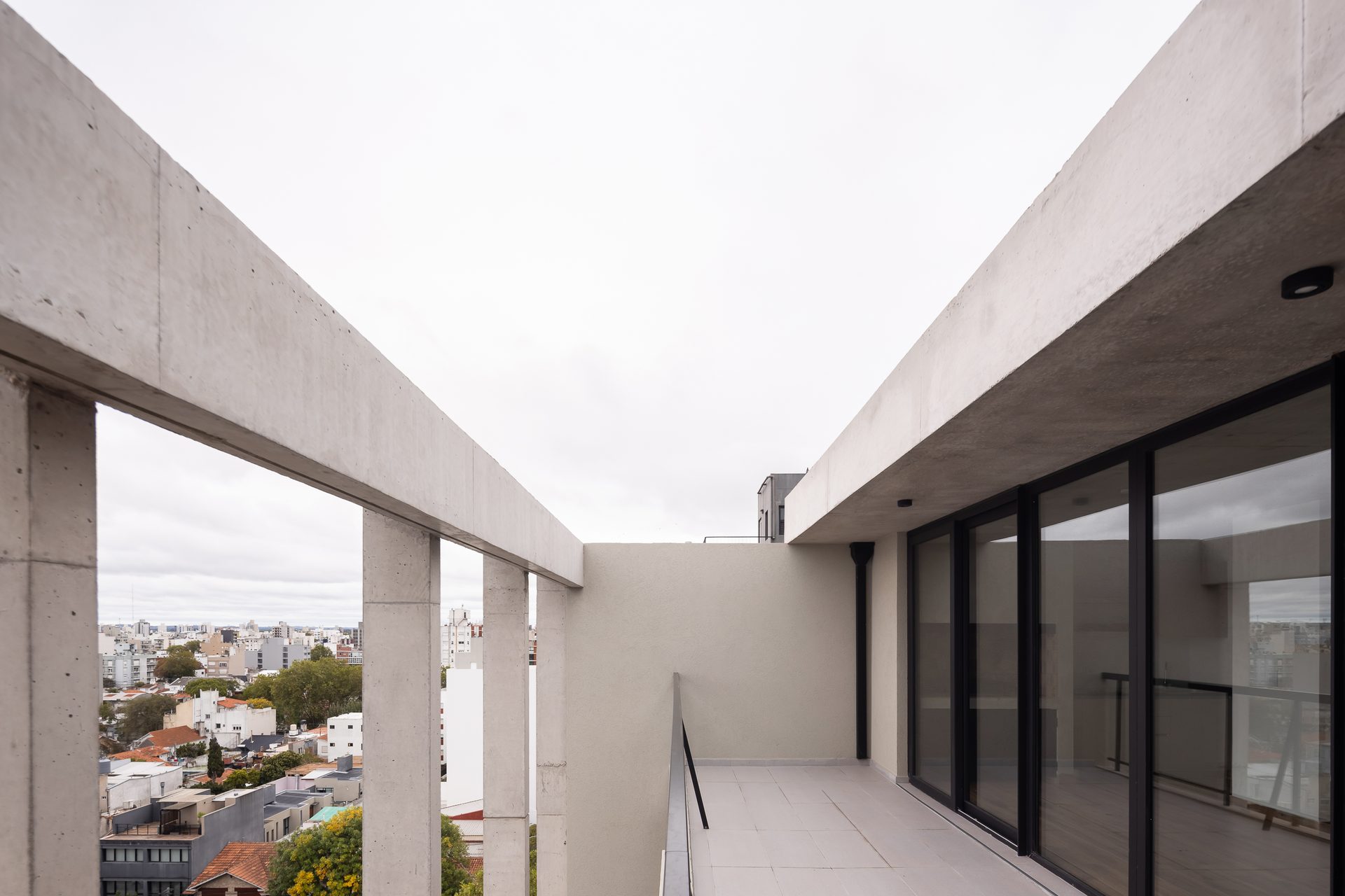 Building B10 · High-rise Building · Residential · Mar del Plata, Argentina — image 37 of 51