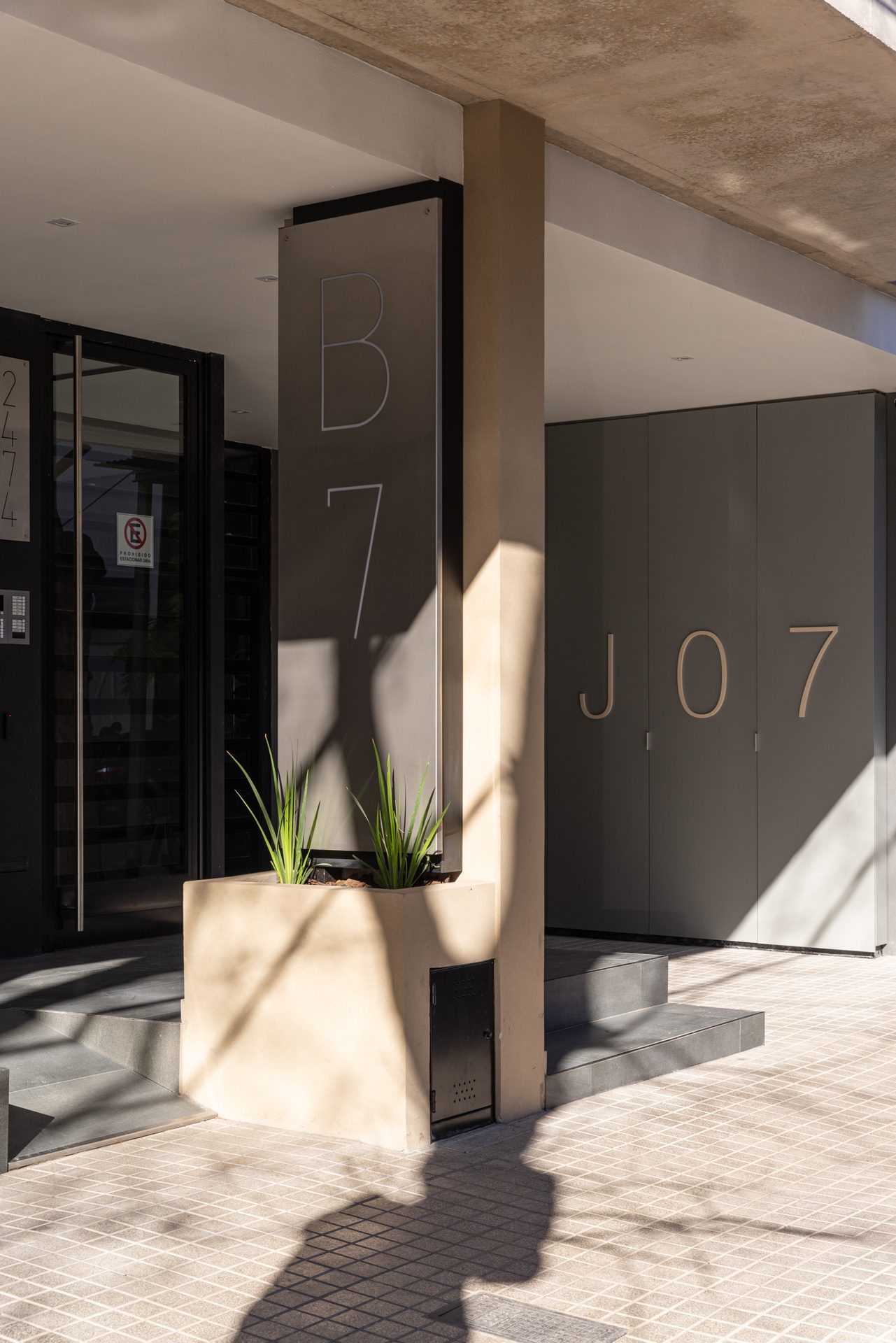Building B7 · High-rise Building · Residential · Mar del Plata, Argentina — image 5 of 8