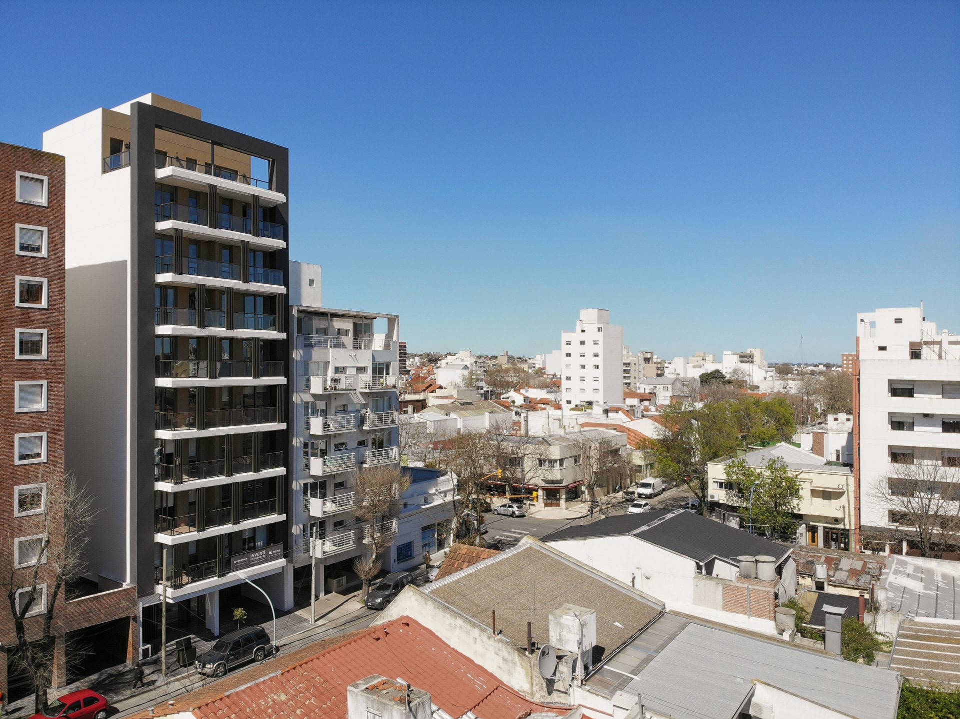 Building BIV · High-rise Building · Residential · Mar del Plata, Argentina — image 10 of 25