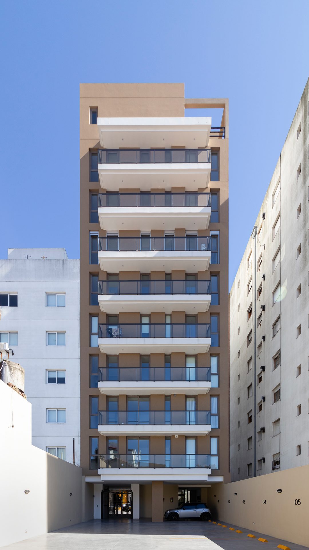 Building BIV · High-rise Building · Residential · Mar del Plata, Argentina — image 16 of 25