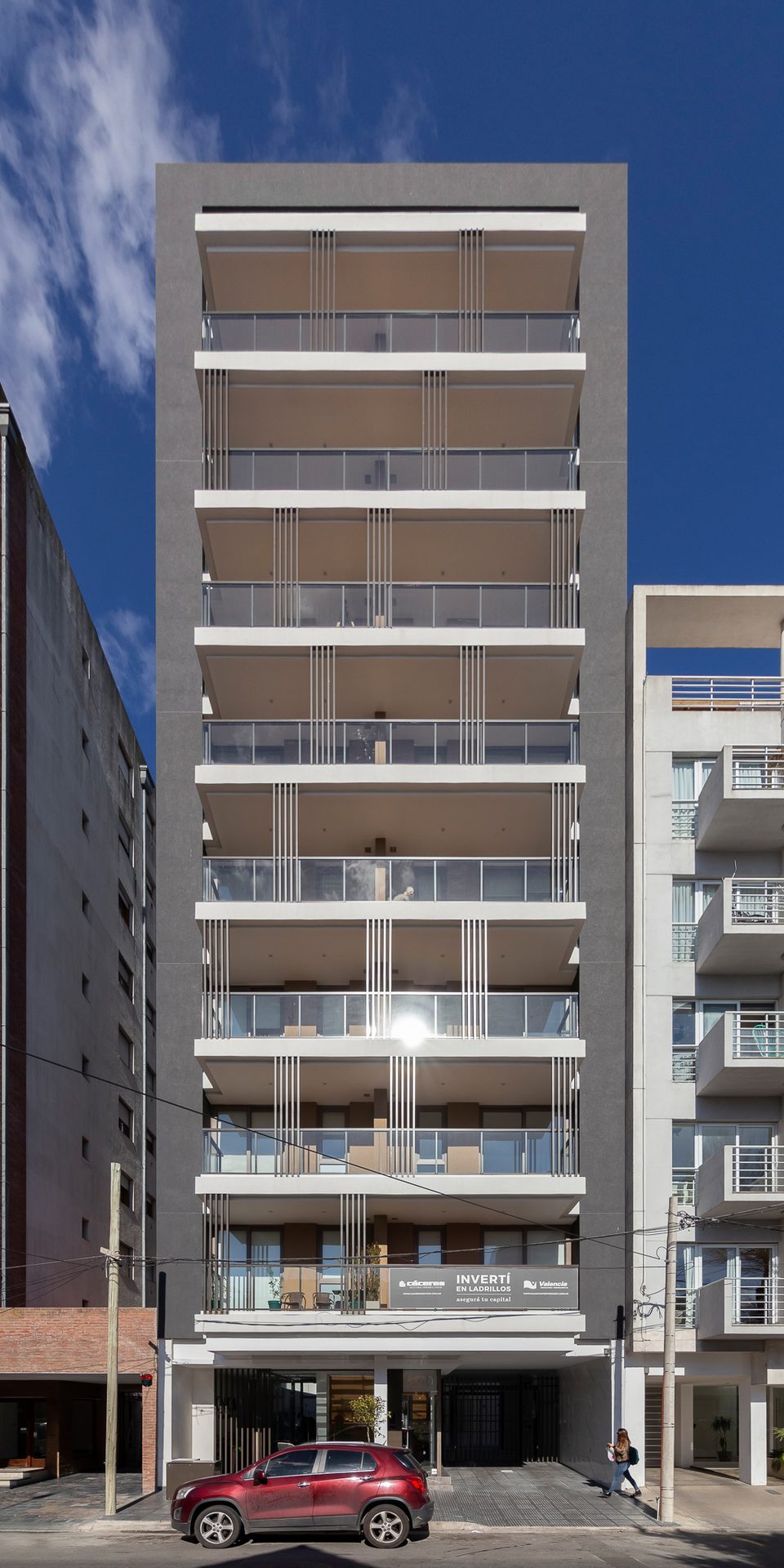 Building BIV · High-rise Building · Residential · Mar del Plata, Argentina — image 2 of 25