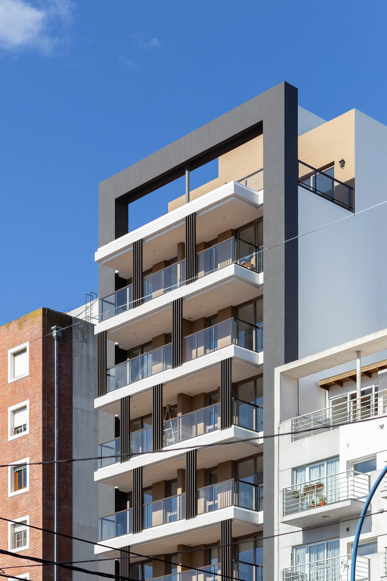 Building BIV · High-rise Building · Residential · Mar del Plata, Argentina — image 9 of 25