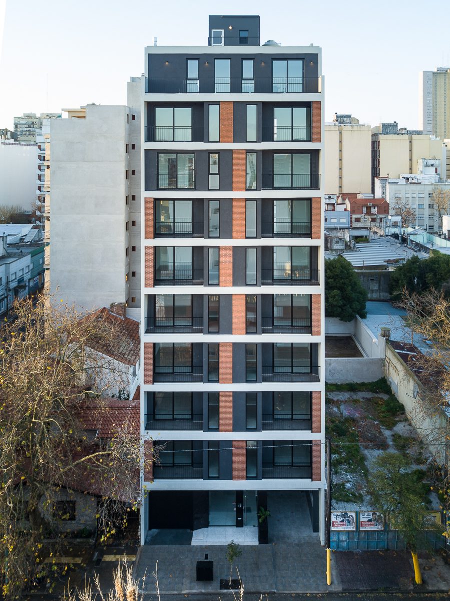 Building BV · High-rise Building · Residential · Mar del Plata, Argentina — image 3 of 12