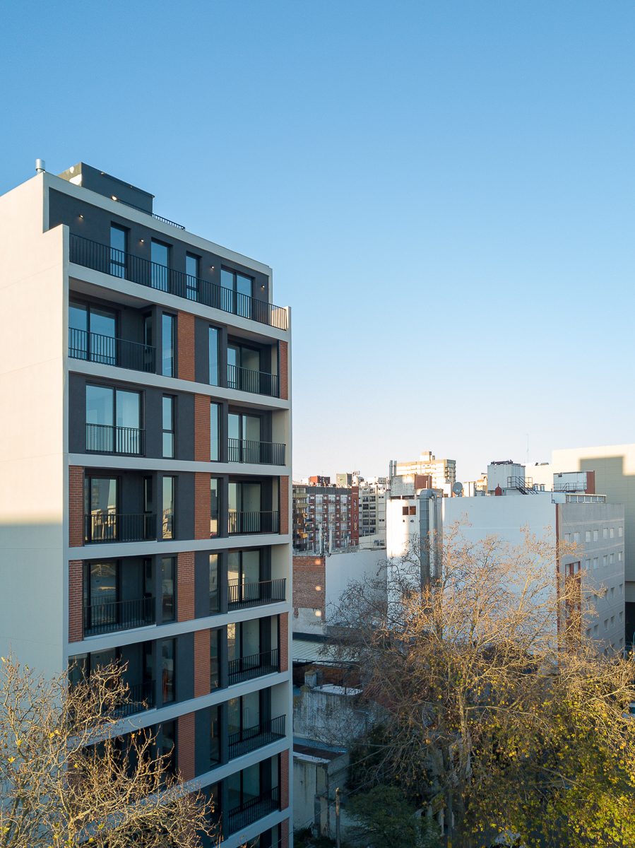Building BV · High-rise Building · Residential · Mar del Plata, Argentina — image 5 of 12