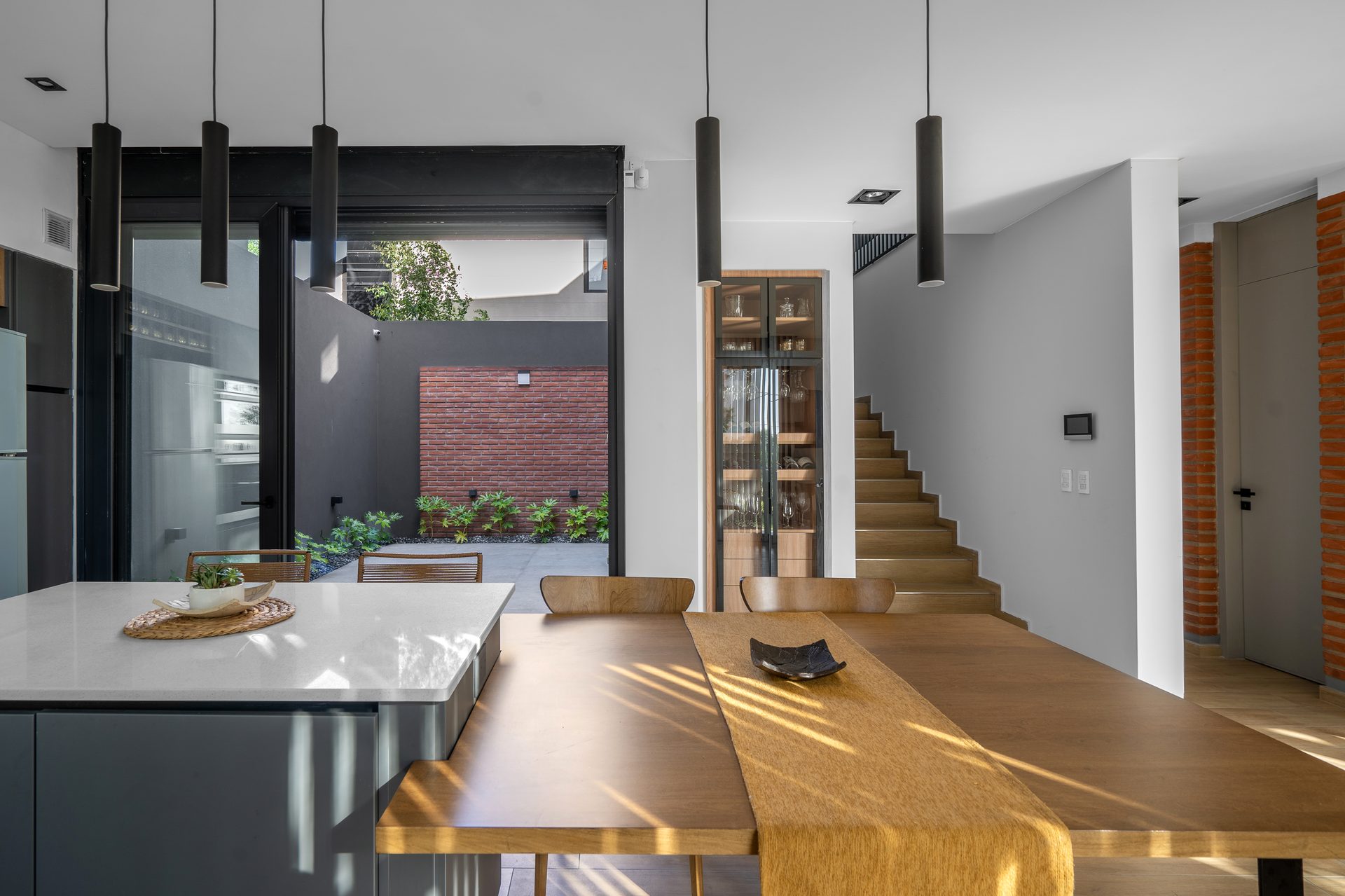 Arenales House · Houses · Mar del Plata, Argentina — image 11 of 16