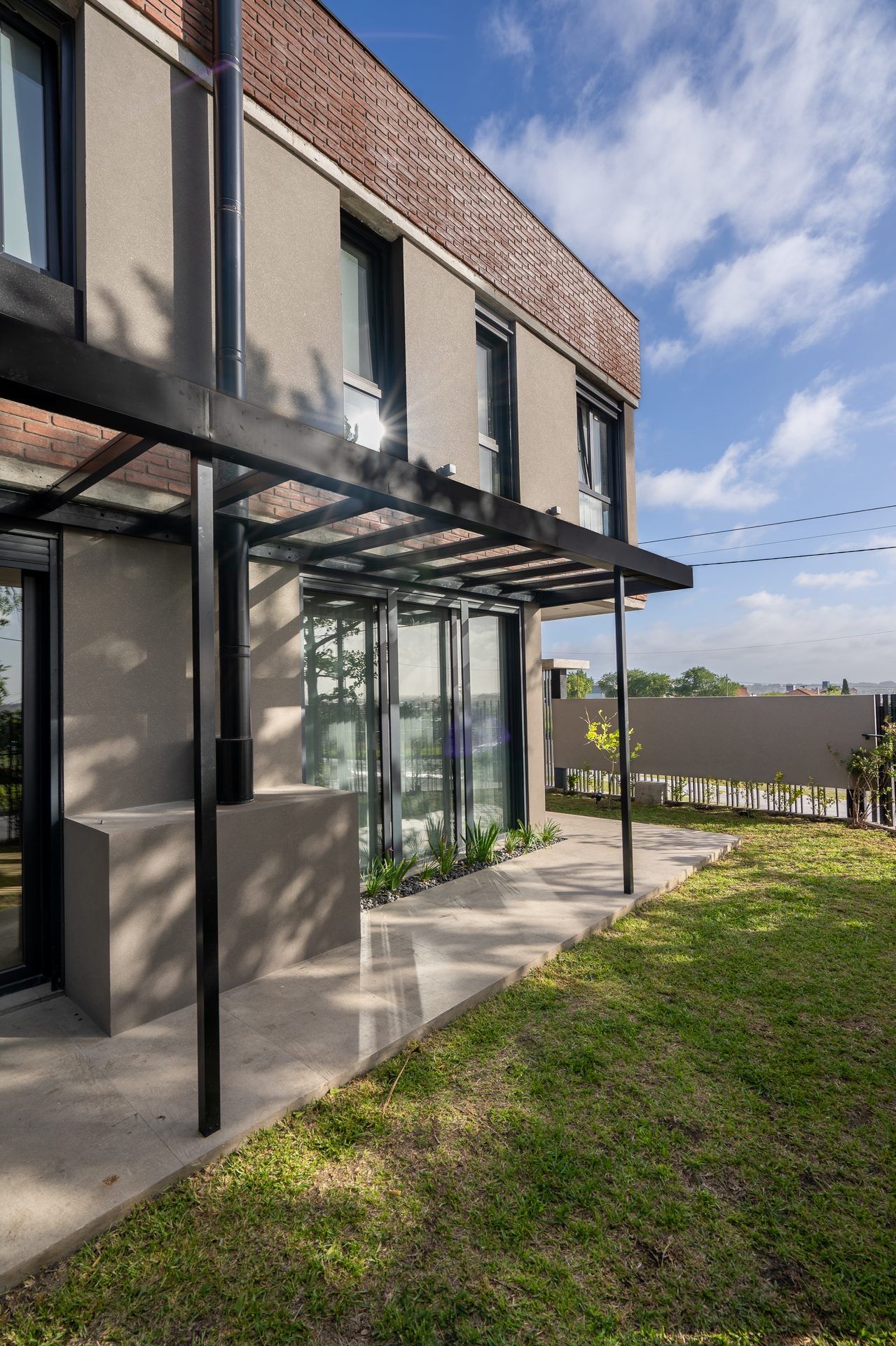 Arenales House · Houses · Mar del Plata, Argentina — image 6 of 16