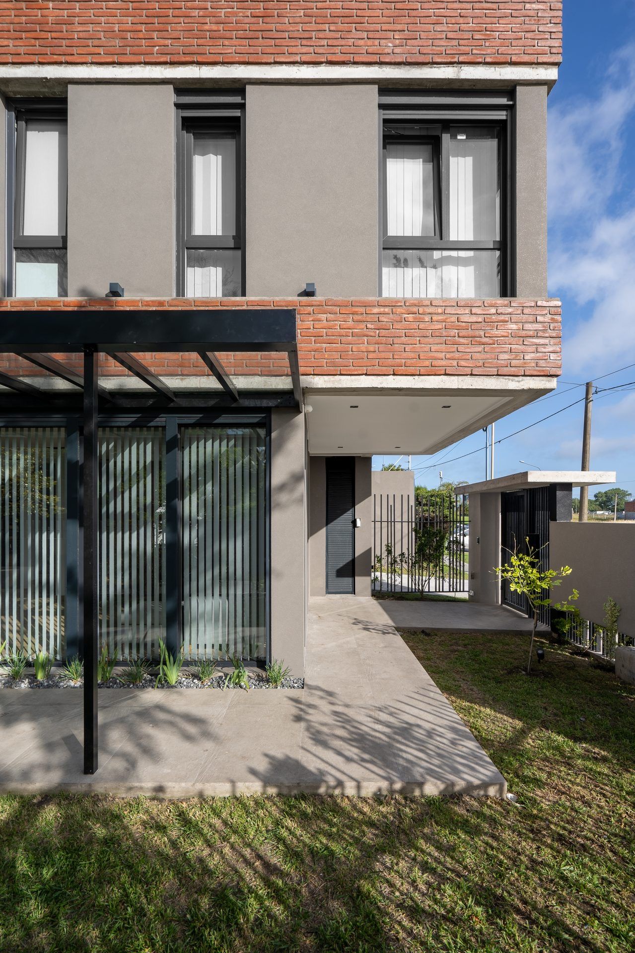 Arenales House · Houses · Mar del Plata, Argentina — image 7 of 16