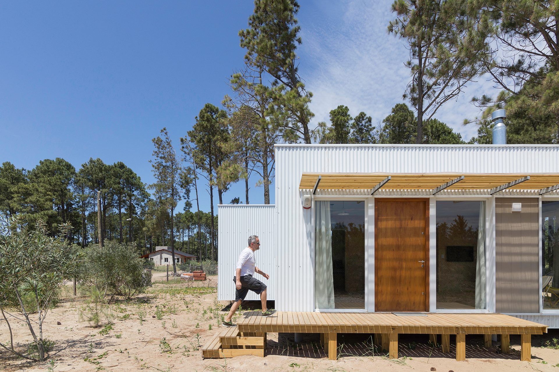 Cronos House · Houses · Pinamar, Buenos Aires, Argentina — image 3 of 26
