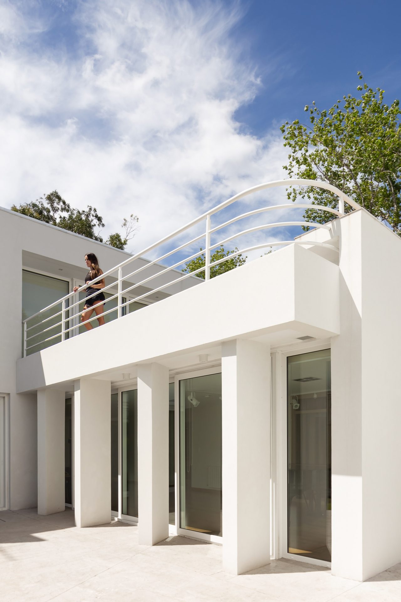 Studio House · Houses · Mar del Plata, Argentina — image 11 of 23