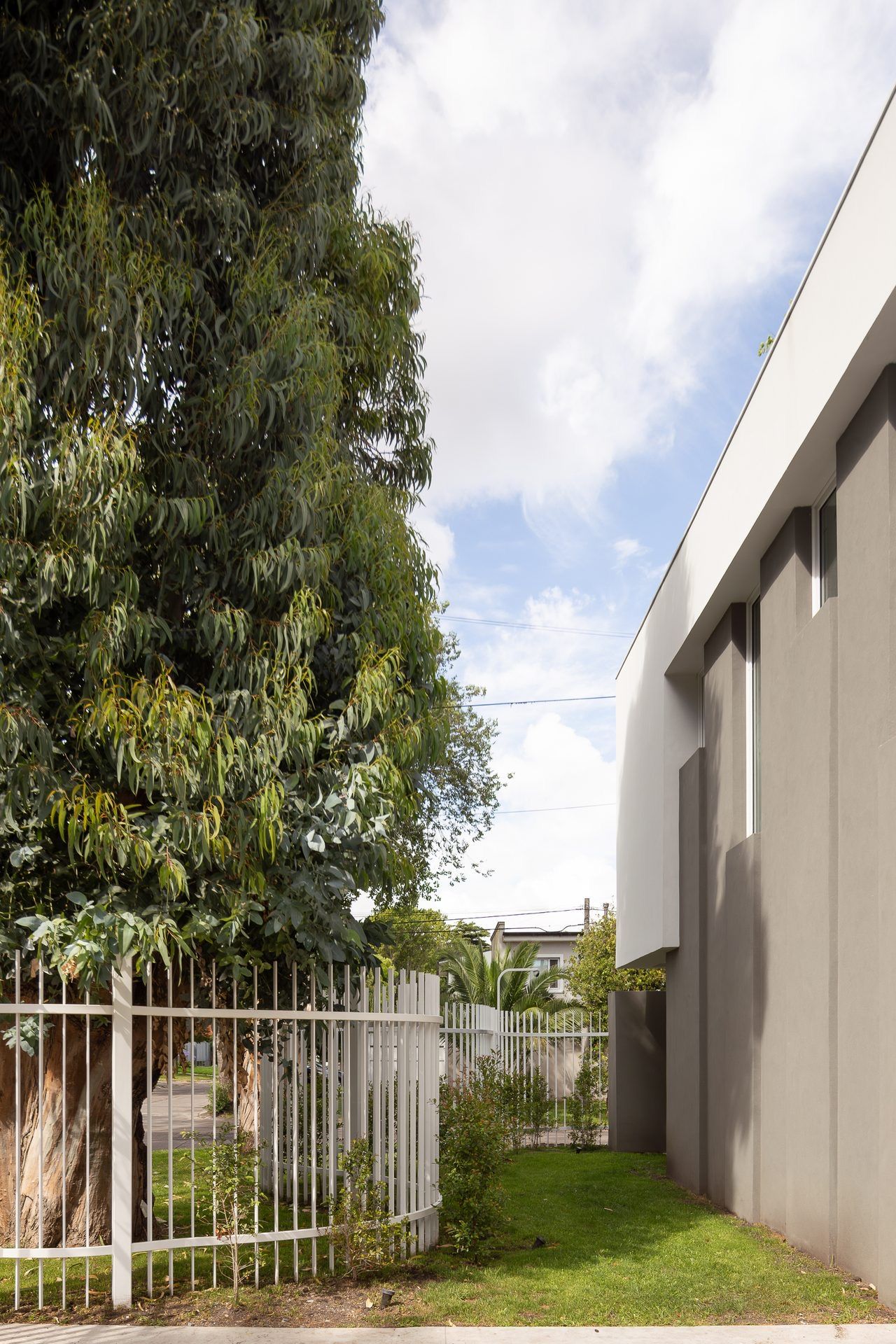 Studio House · Houses · Mar del Plata, Argentina — image 7 of 23