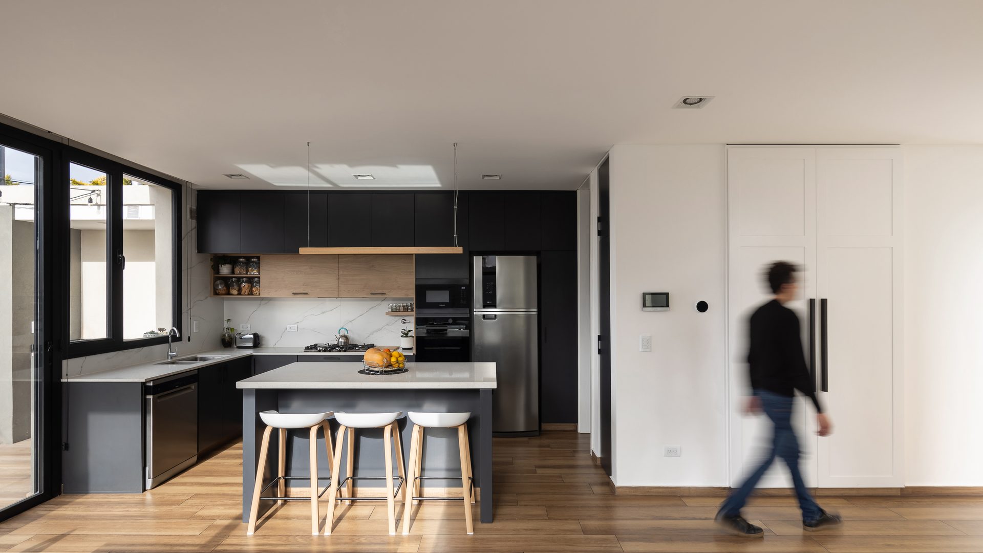South House · Houses · Mar del Plata, Argentina — image 6 of 10