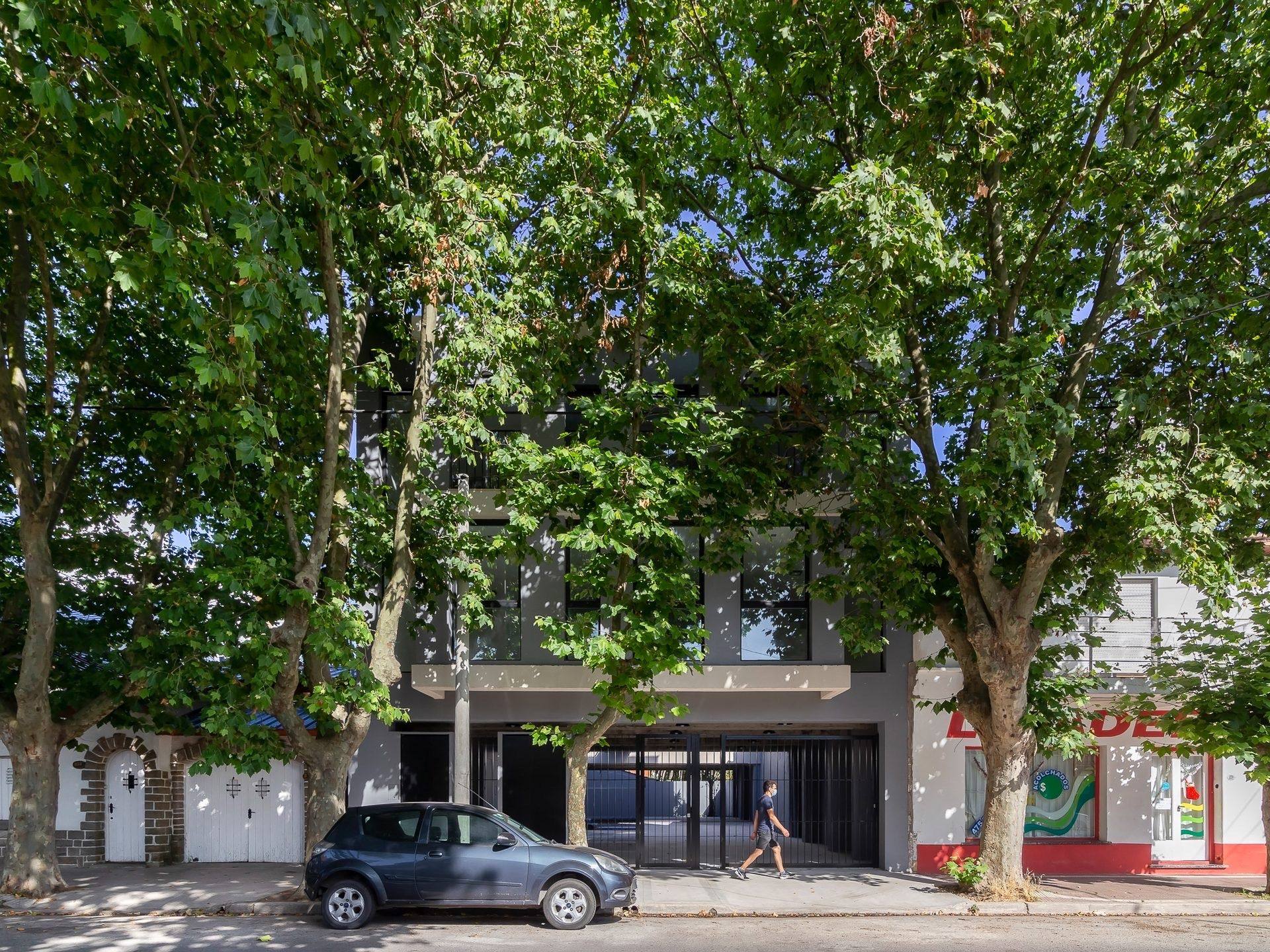 20-S Complex · Vivienda multifamiliar · Edificio en altura · Mar del Plata, Argentina — image 2 of 33