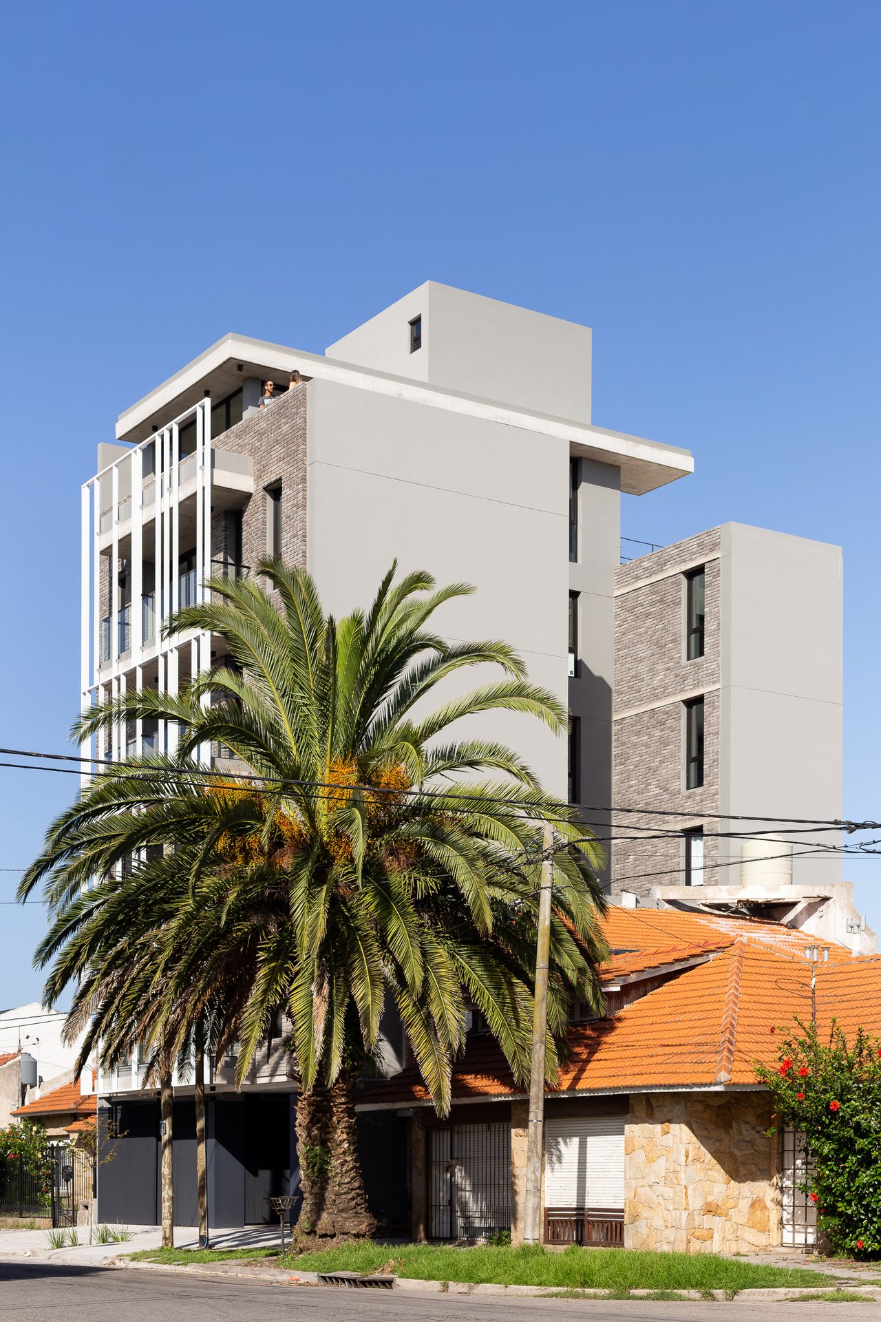 Driza Latitud · High-rise Building · Residential · Mar del Plata, Argentina — image 9 of 77
