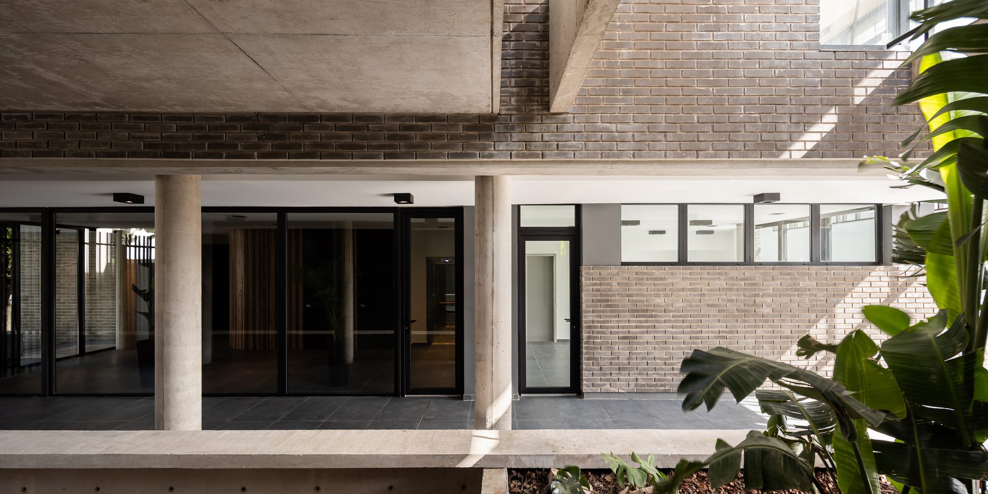 Driza Temple · High-rise Building · Residential · Mar del Plata, Argentina — image 15 of 62