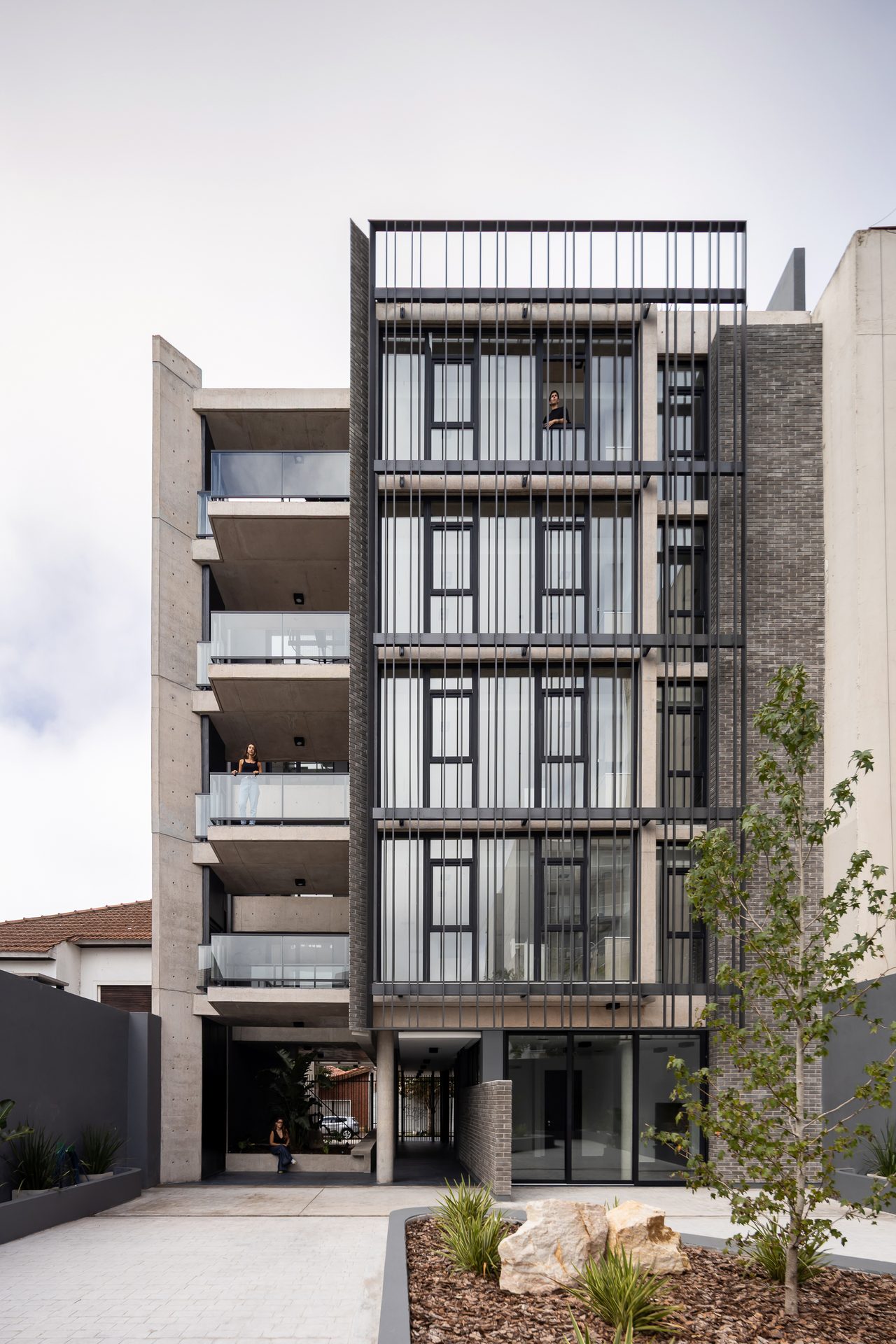 Driza Temple · High-rise Building · Residential · Mar del Plata, Argentina — image 18 of 62