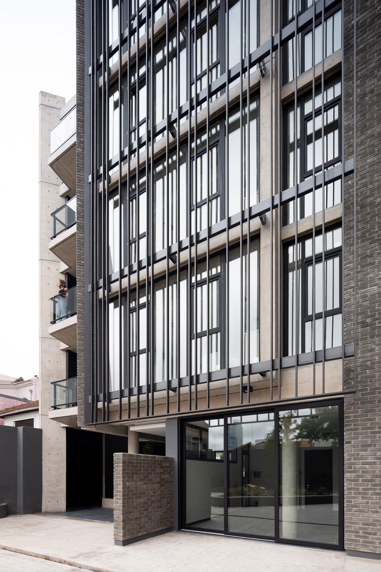 Driza Temple · High-rise Building · Residential · Mar del Plata, Argentina — image 21 of 62
