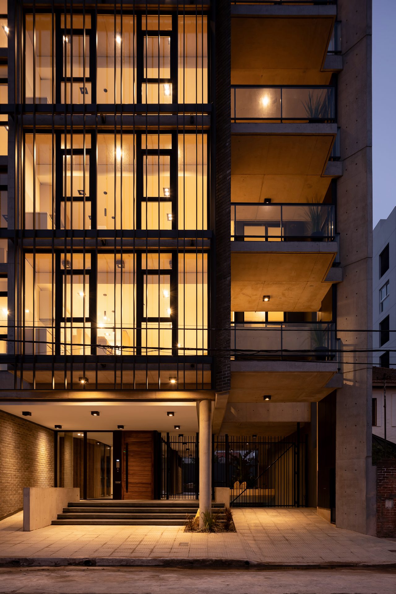 Driza Temple · High-rise Building · Residential · Mar del Plata, Argentina — image 49 of 62