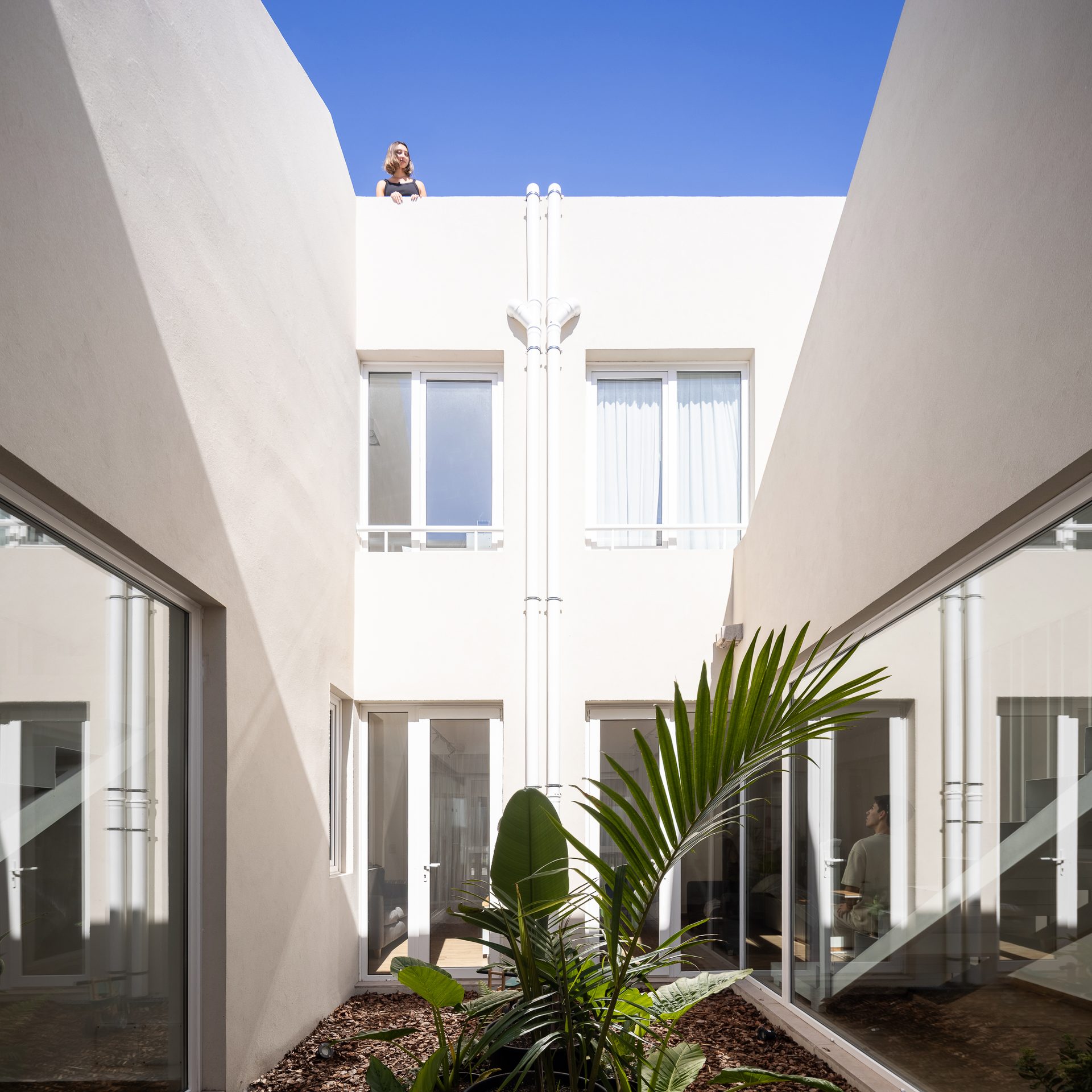 Larrea Duplex · Housing · Duplex · Mar del Plata, Argentina — image 24 of 38