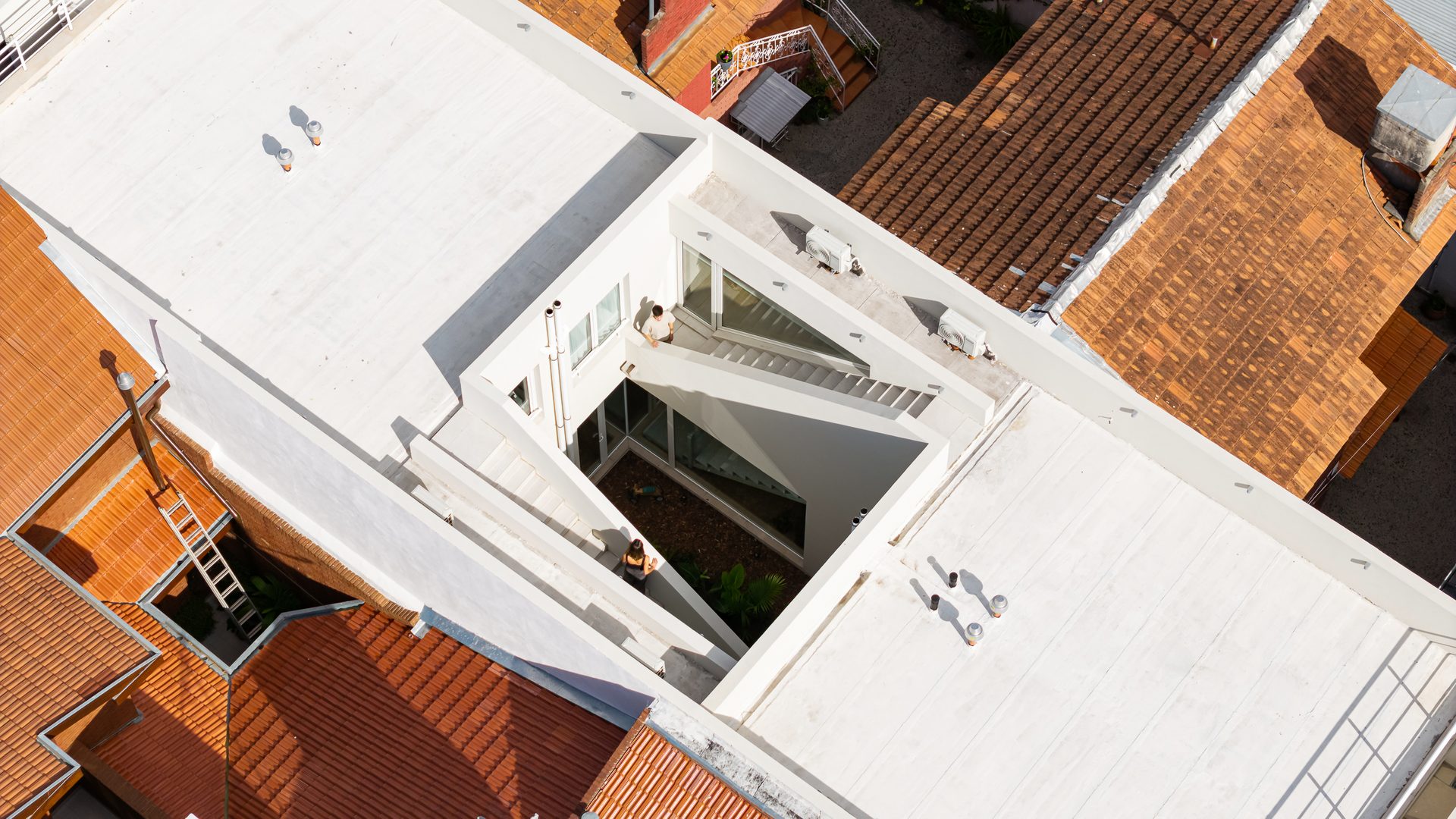Larrea Duplex · Housing · Duplex · Mar del Plata, Argentina — image 28 of 38