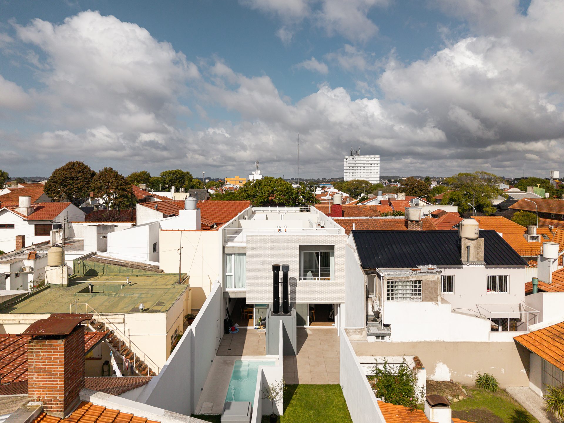 Larrea Duplex · Housing · Duplex · Mar del Plata, Argentina — image 30 of 38