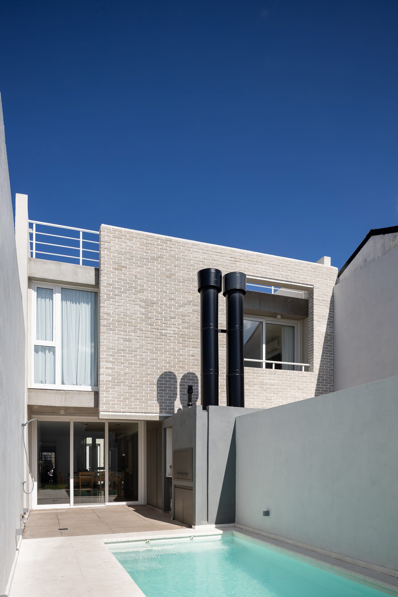 Larrea Duplex · Housing · Duplex · Mar del Plata, Argentina — image 37 of 38