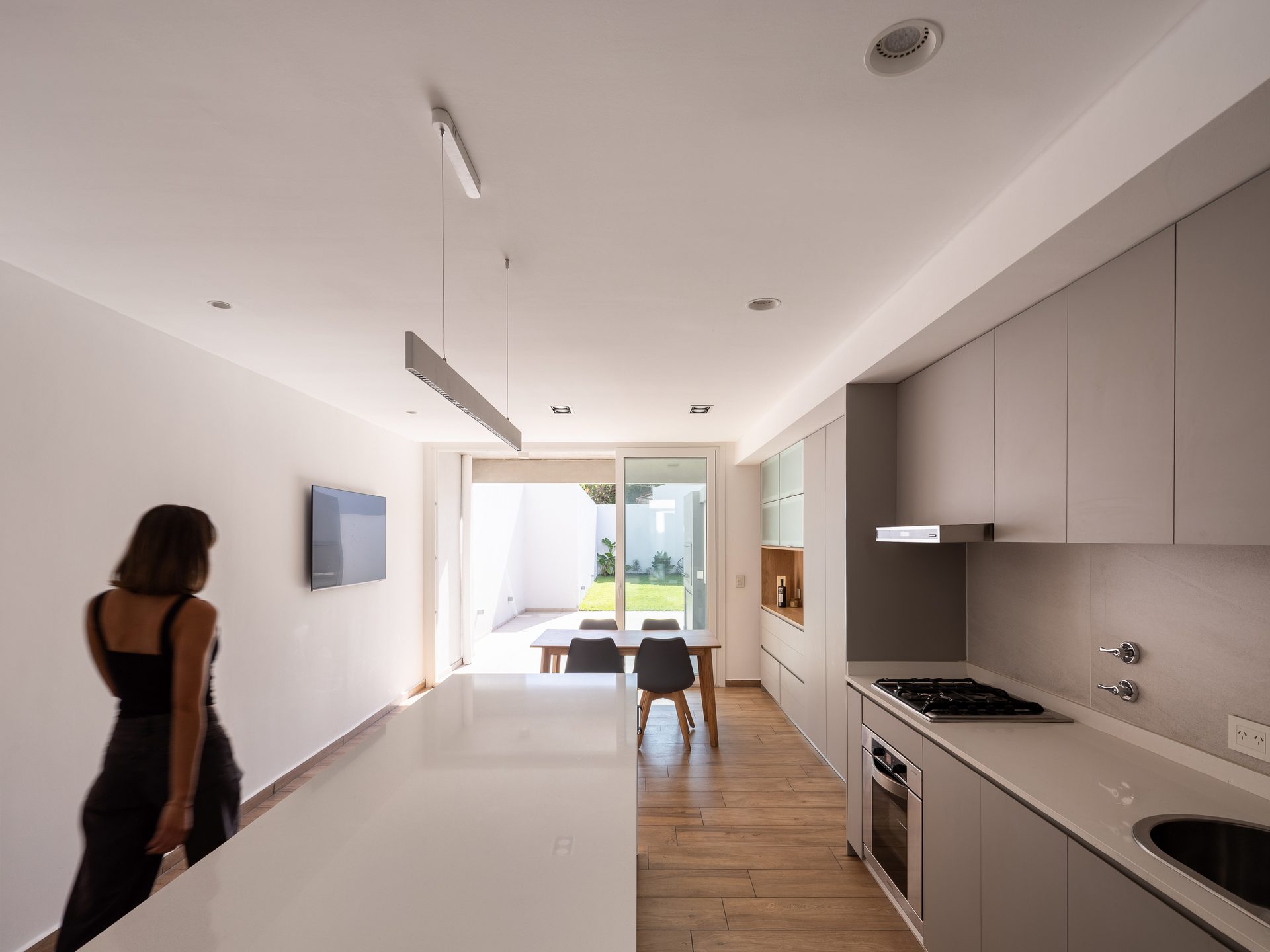 Larrea Duplex · Housing · Duplex · Mar del Plata, Argentina — image 9 of 38