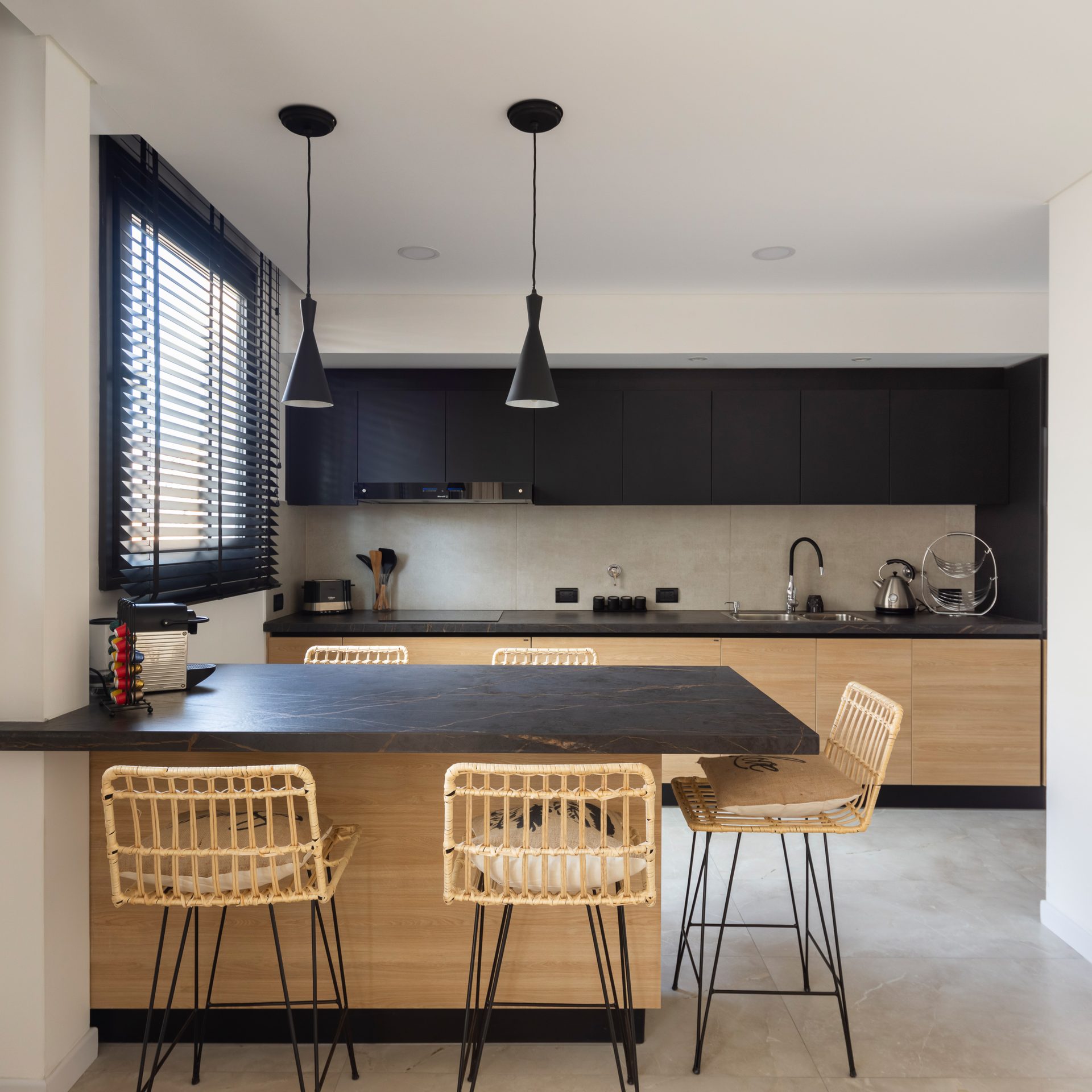 Alberti Building · High-rise Building · Residential · Mar del Plata, Argentina — image 18 of 37