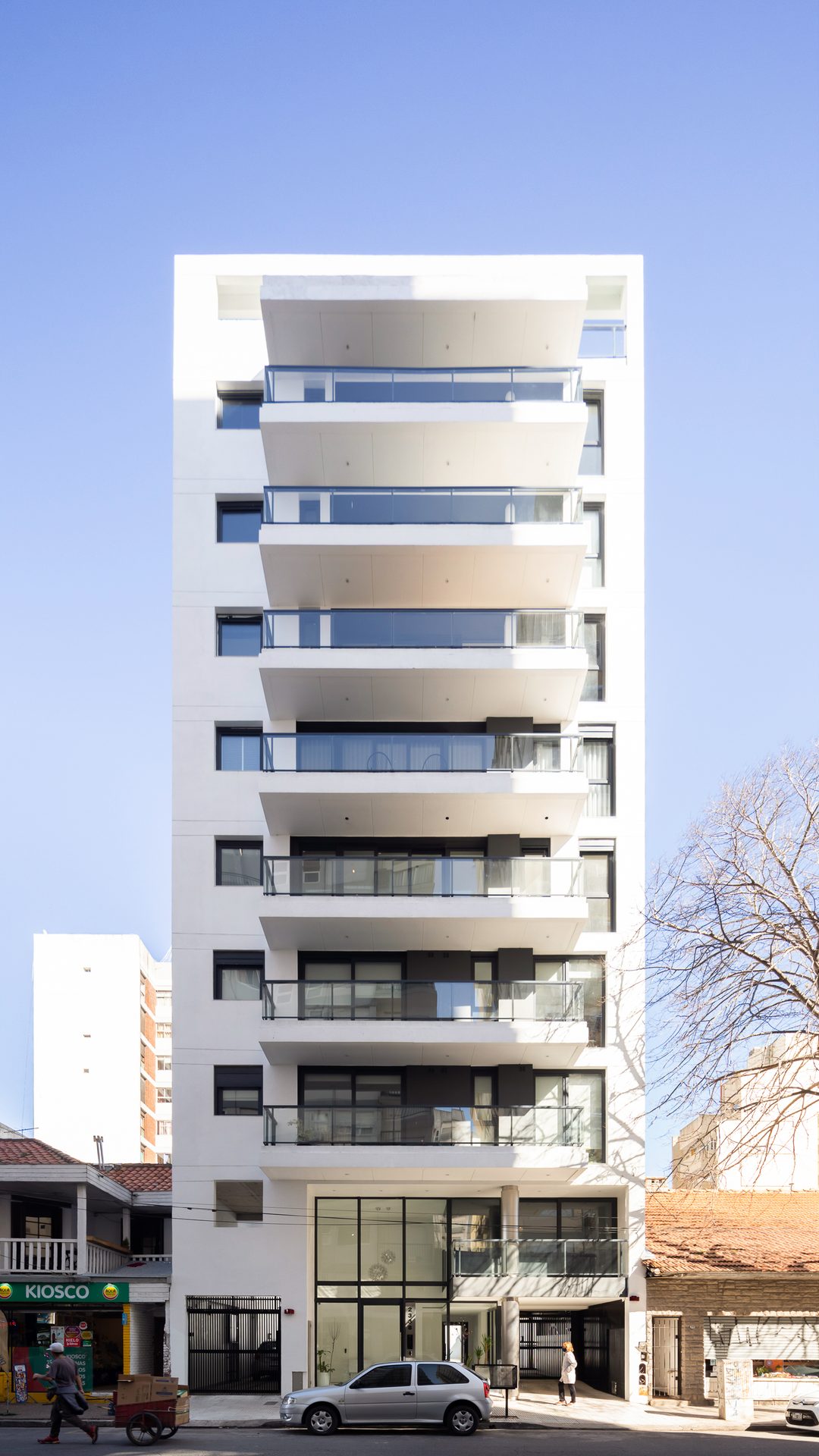 Alberti Building · High-rise Building · Residential · Mar del Plata, Argentina — image 2 of 37