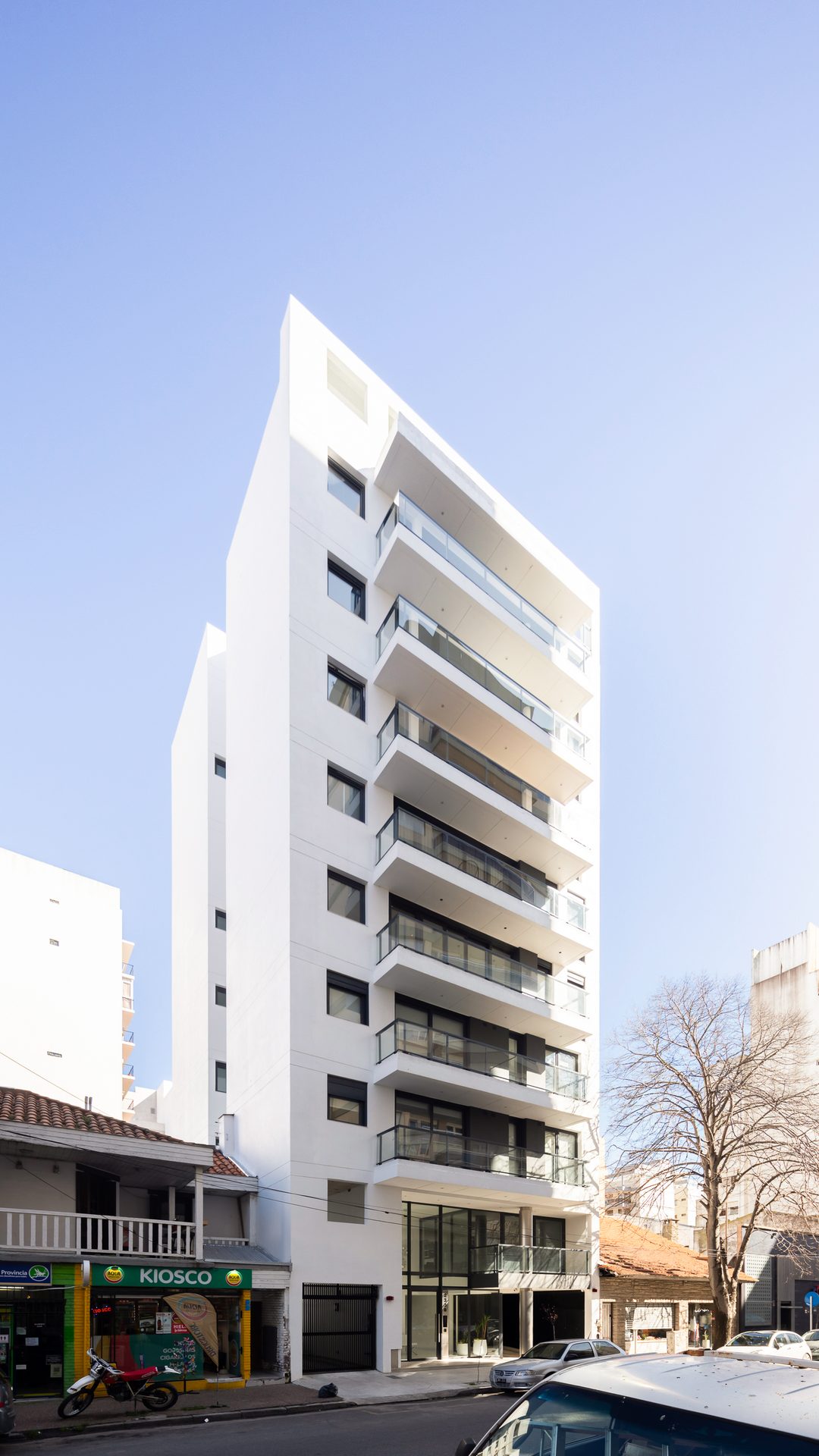 Alberti Building · High-rise Building · Residential · Mar del Plata, Argentina — image 3 of 37