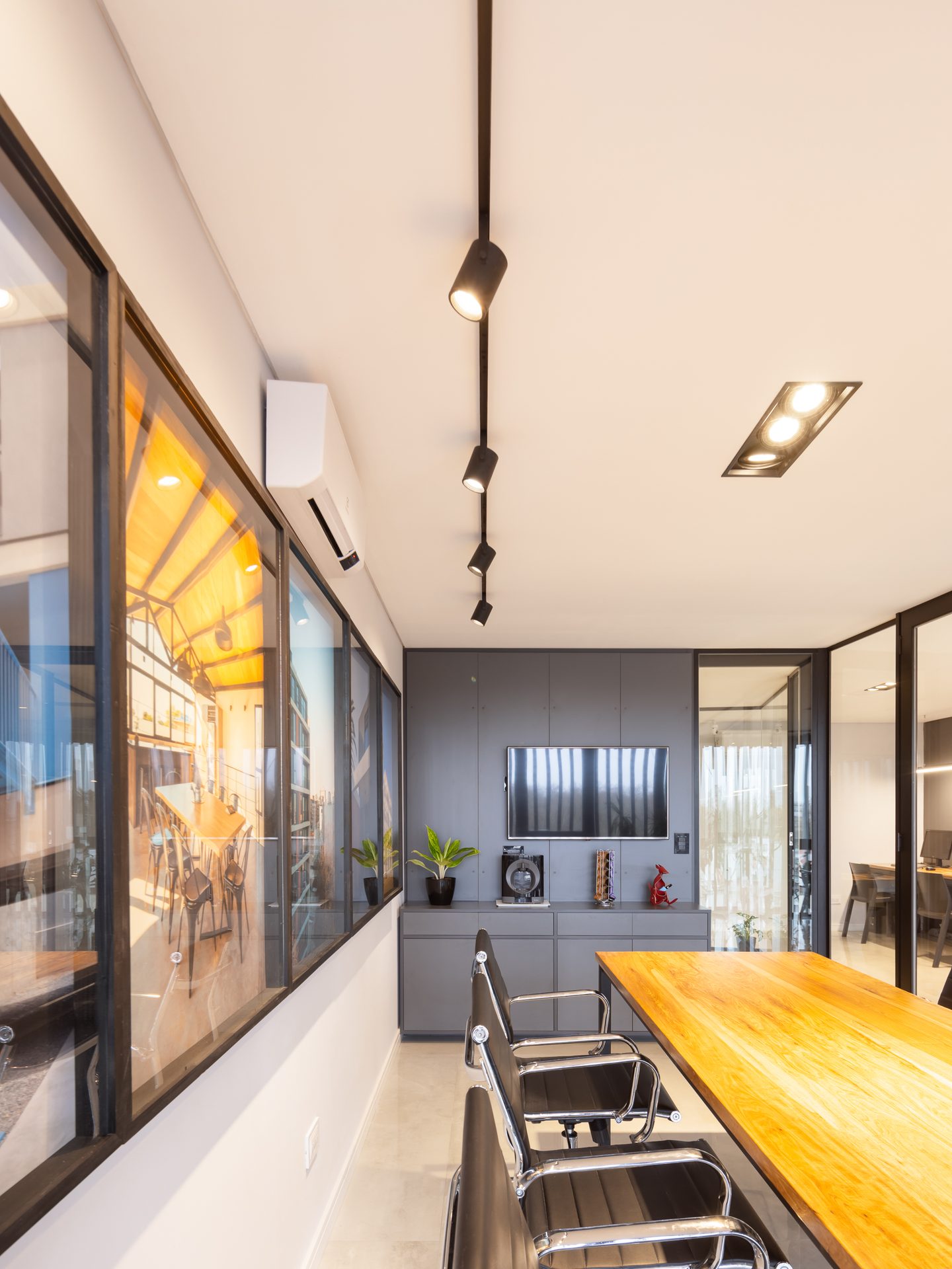 Building B6 · High-rise Building · Non-residential · Mar del Plata, Argentina — image 40 of 40