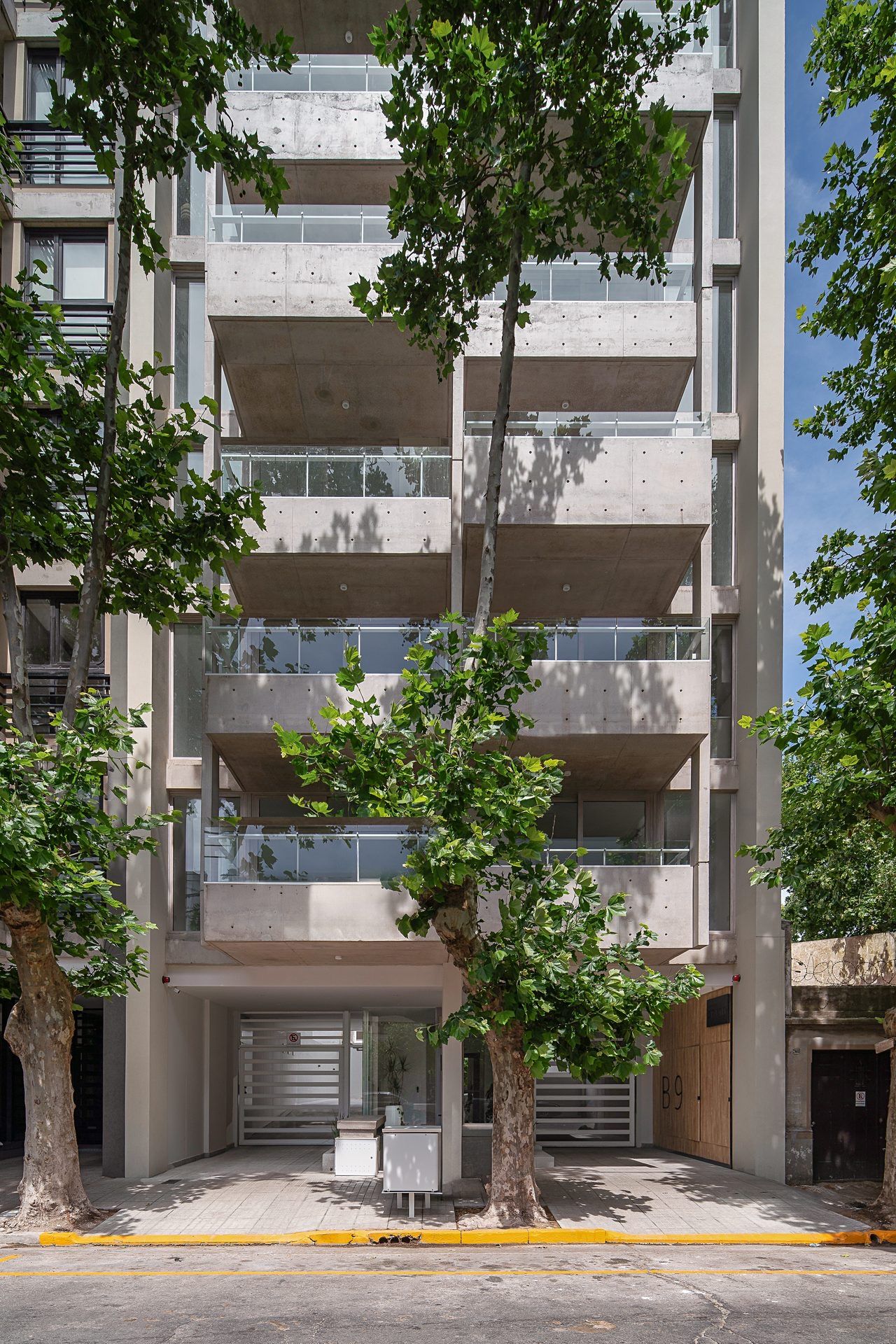 Building B9 · High-rise Building · Residential · Mar del Plata, Argentina — image 8 of 13