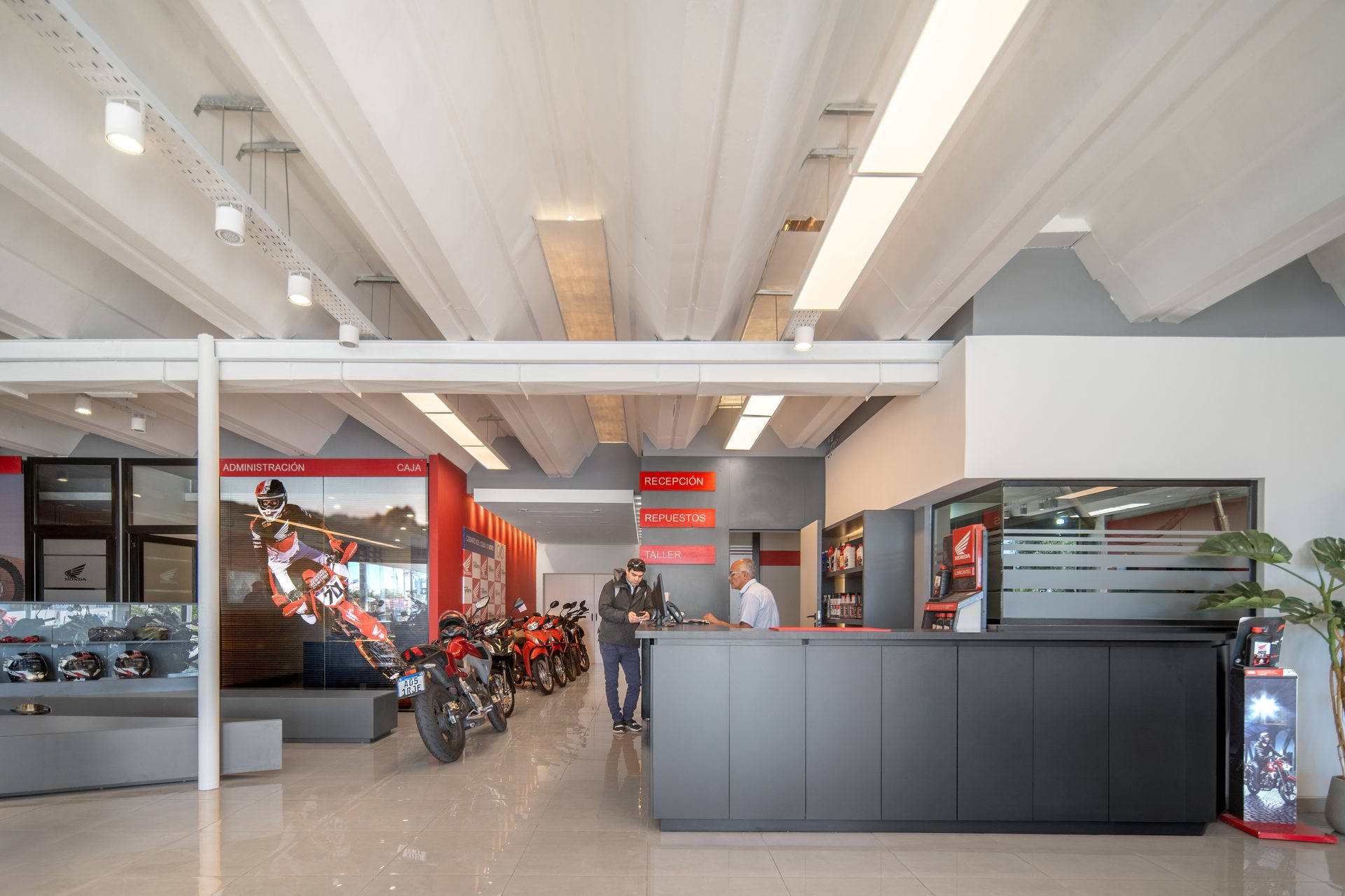 Honda Porta · Local comercial · Mar del Plata, Argentina — image 27 of 45