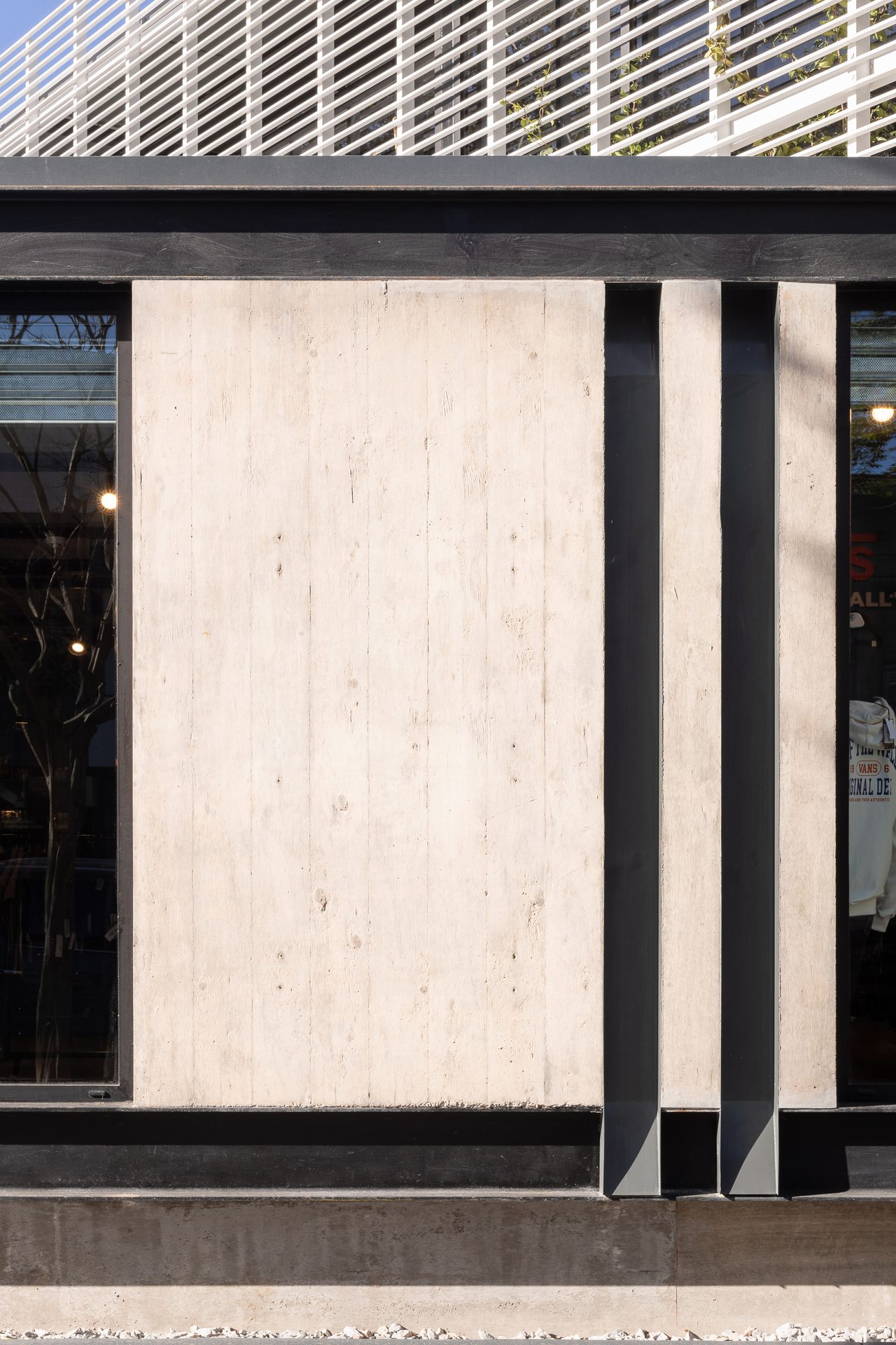 Santa Ola Store · Commercial space · Heritage intervention · Mar del Plata, Argentina — image 10 of 78