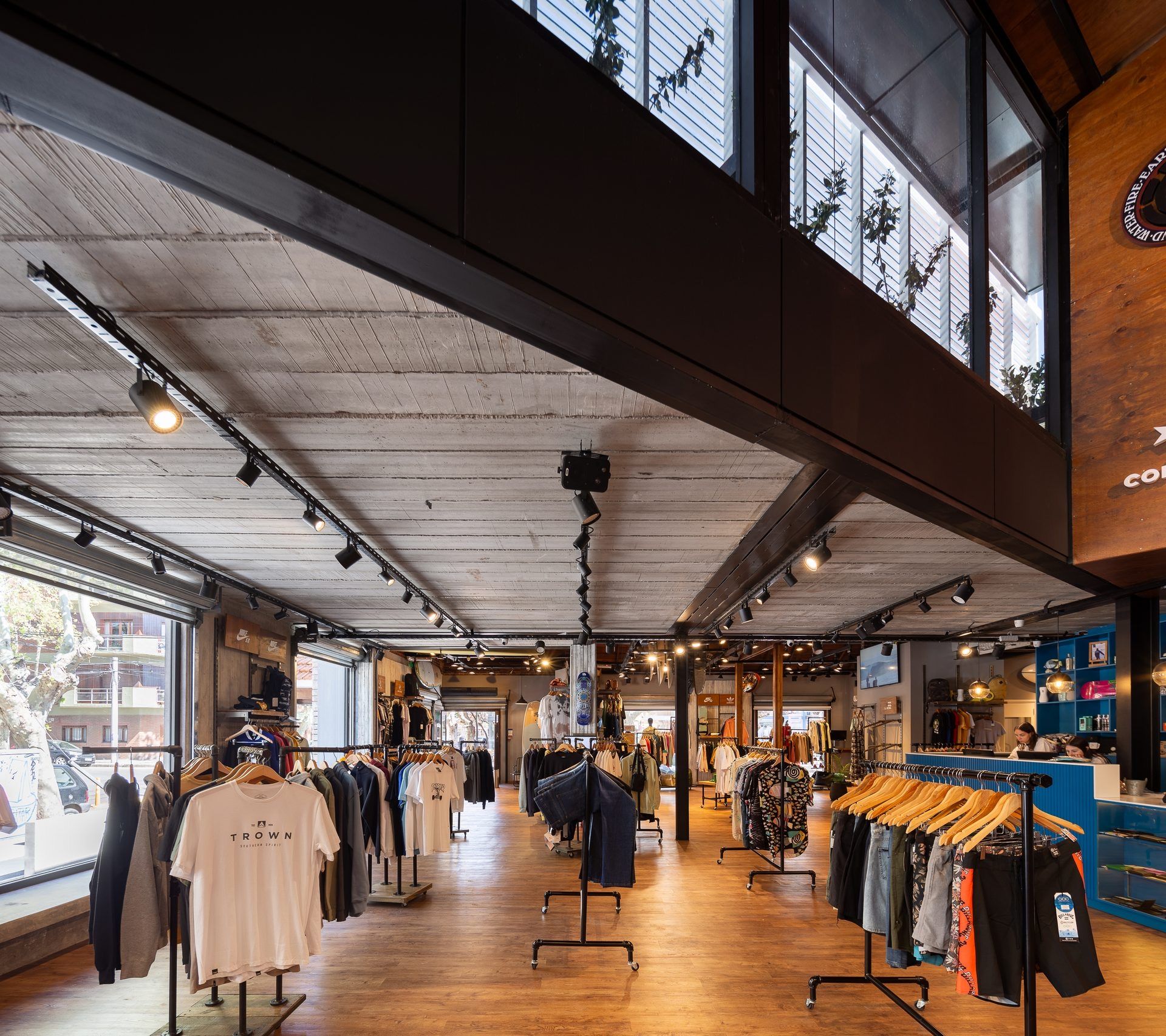 Santa Ola Store · Commercial space · Heritage intervention · Mar del Plata, Argentina — image 32 of 78