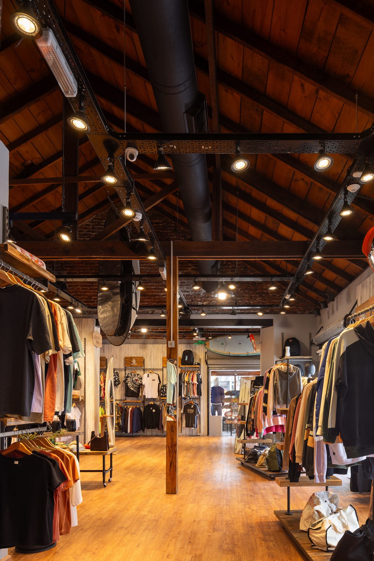 Santa Ola Store · Commercial space · Heritage intervention · Mar del Plata, Argentina — image 33 of 78